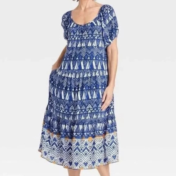 Knox Rose Dresses & Skirts - Knox Rose A-Line Blue Geometric Short-Sleeve Midi‎ Dress. Size Large.
